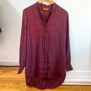 Maroon hi-low button down shirt